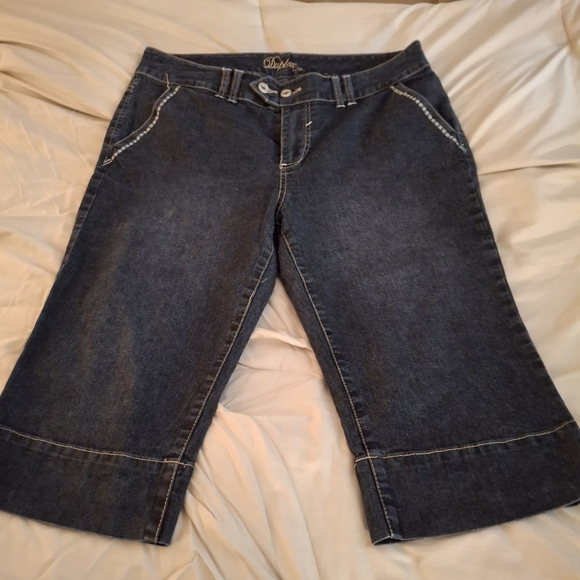 Duplex By Tyte Women's Dark Blue Denim Capris - Picture 3 of 9